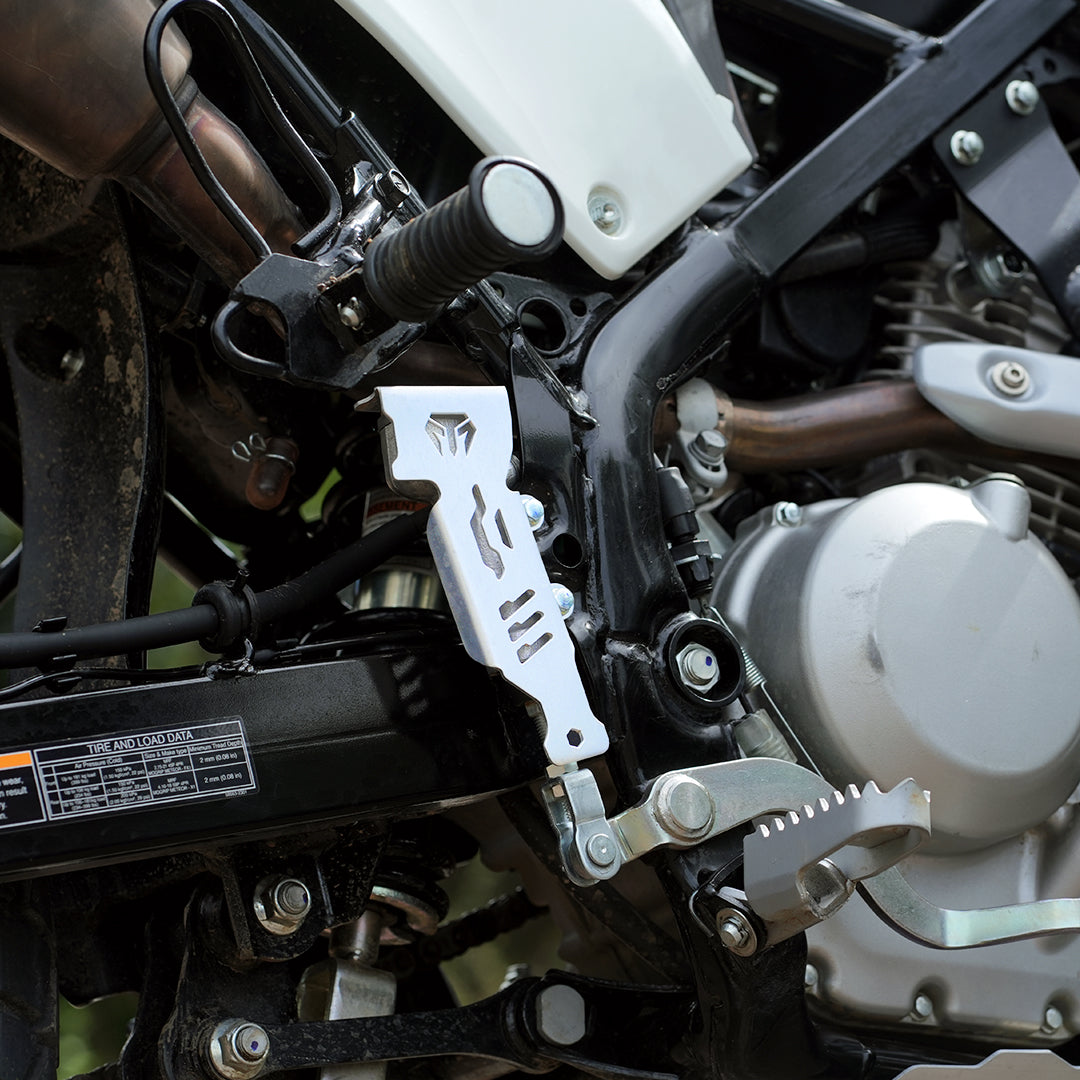 ALUMINIUM REAR MASTER CYLINDER GUARD FOR KAWASAKI KLX