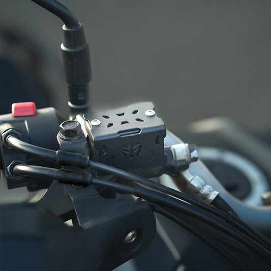 FRONT MASTER CYLINDER GUARD MS BLACK FOR HONDA CB 200X