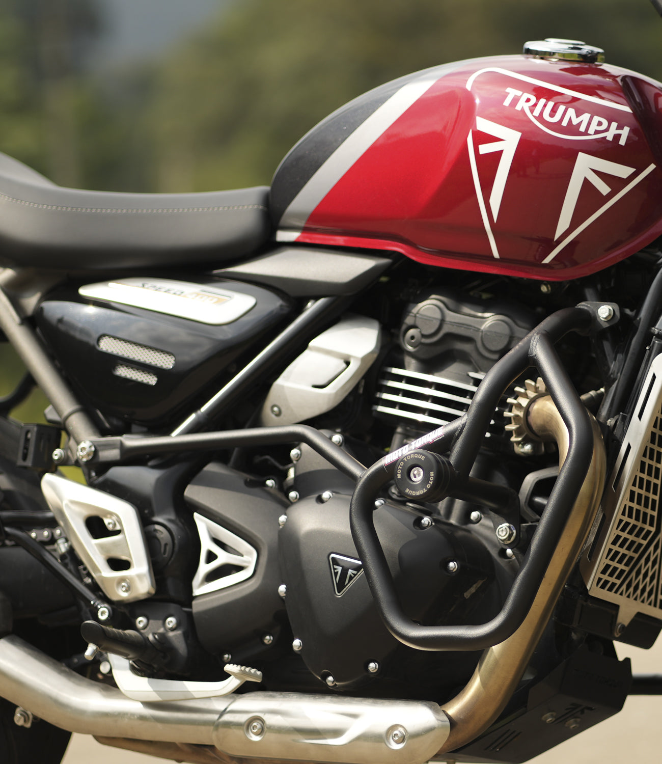 Triumph Speed 400 Crash Guard – Moto Torque