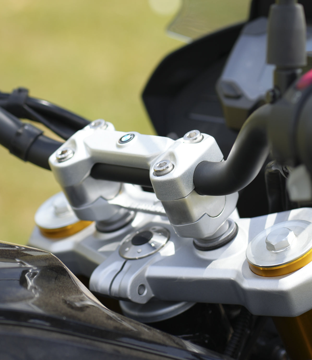 Fad Riser BMW G310 GS - Handlebar Risers – Moto Torque