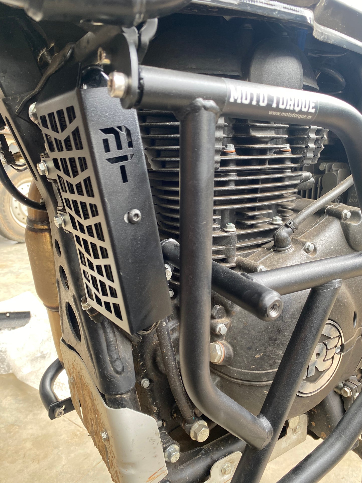 Re Himalayan Radiator HIMALAYAN - Radiator Guard – Moto Torque