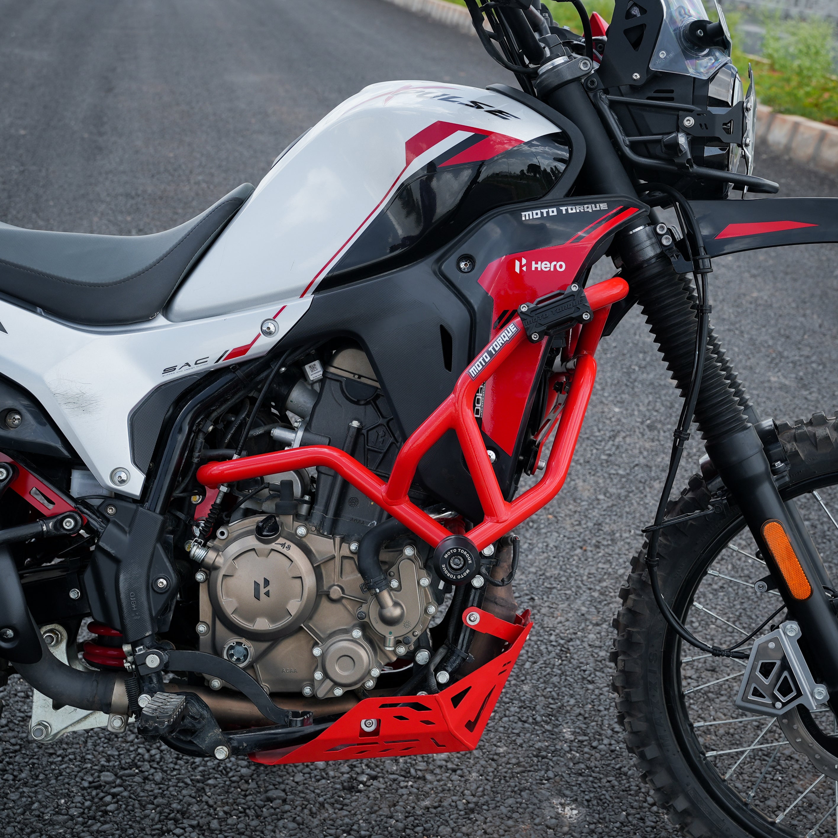 XPULSE 210 ACCESSORIES – Moto Torque